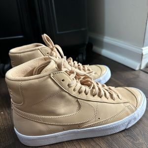 Women's high top Nike